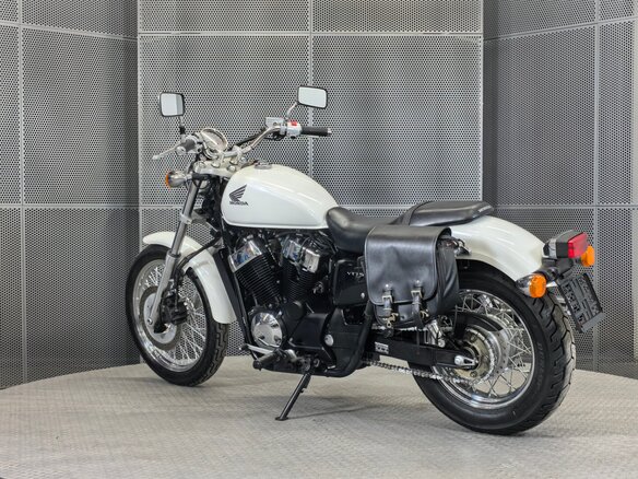 2010 Honda Shadow 750, белый, 577000 рублей - вид 5