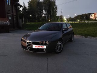 2009 Alfa Romeo 159, серый, 850000 рублей, вид 3
