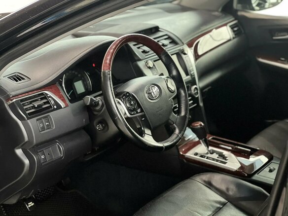 2012 Toyota Camry VII (XV50), чёрный, 1495000 рублей - вид 12