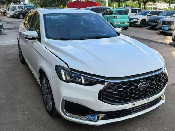 2021 Ford Escort VI Рестайлинг 2, белый, 1600000 рублей