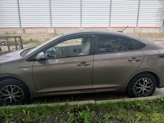 2020 Hyundai Solaris II Рестайлинг, коричневый, 1100000 рублей, вид 2