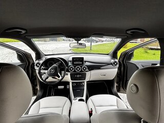 2013 Mercedes-Benz B-Класс 200 II (W246), коричневый, 1150000 рублей, вид 1