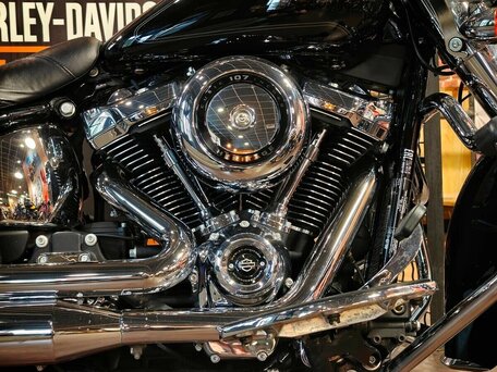 2021 Harley-Davidson Heritage, чёрный, 2100000 рублей, вид 5
