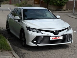 2018 Toyota Camry VIII (XV70), белый, 2100000 рублей, вид 5