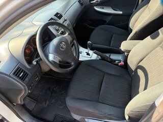 2008 Toyota Corolla AMT X (E140, E150), серебристый, 680000 рублей, вид 5