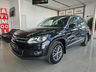 2013 Volkswagen Tiguan I Рестайлинг, чёрный, 1449000 рублей, вид 1