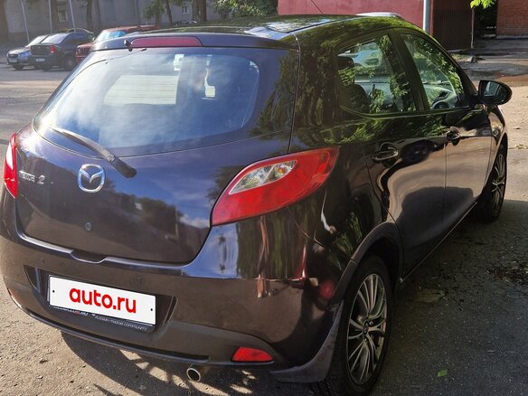 2008 Mazda 2 II (DE), пурпурный - вид 2