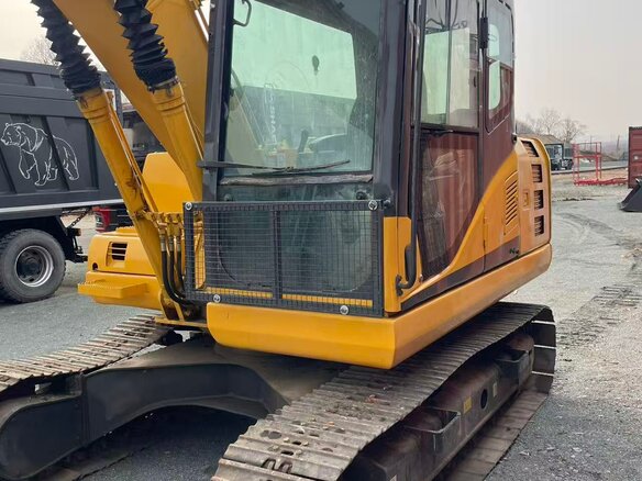 2012 Komatsu PC130, жёлтый, 6900000 рублей - вид 2