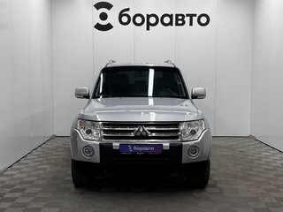 2008 Mitsubishi Pajero IV, серебристый, 1600000 рублей, вид 2
