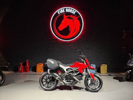 2015 Ducati Hyperstrada, красный, 525000 рублей, вид 1