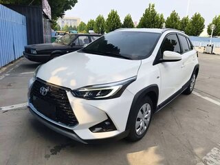2022 Toyota Yaris L X XP150 Рестайлинг, белый, 1099000 рублей, вид 1