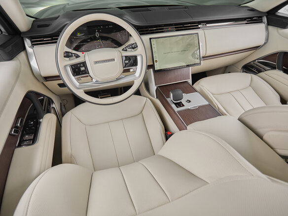 2025 Land Rover Range Rover P530 MHEV V, чёрный, 31800000 рублей - вид 10