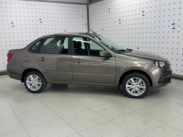2026 Lada (ВАЗ) Granta I Рестайлинг, коричневый, 1116000 рублей - вид 13