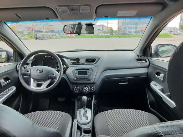 2013 Kia Rio 4-speed III, серый, 959000 рублей - вид 8