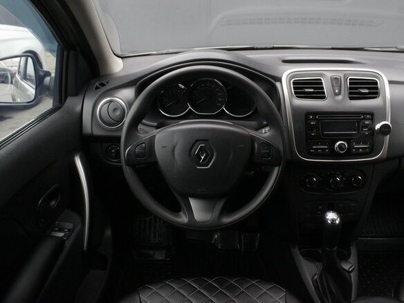 2016 Renault Sandero Stepway II, бежевый, 930000 рублей - вид 7