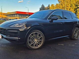 2019 Porsche Cayenne S III, чёрный, 9300000 рублей, вид 1