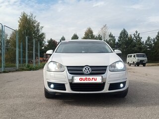 2008 Volkswagen Jetta V, белый, 500000 рублей, вид 2