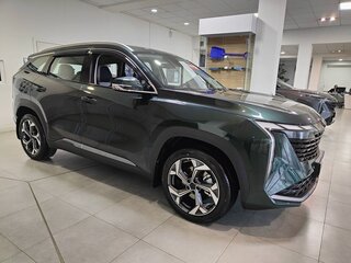 2026 Geely Atlas II, зелёный, 3418940 рублей, вид 4