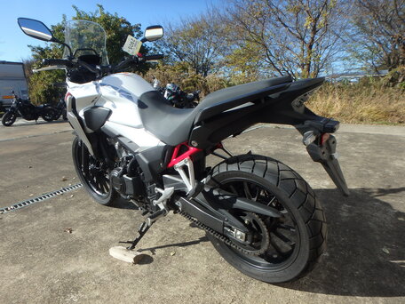 2021 Honda CB 400X, белый, 625000 рублей, вид 5