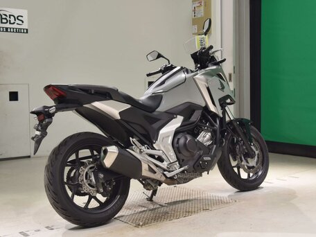 2024 Honda NC 750X, серый, 977000 рублей, вид 5