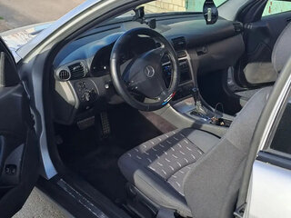 2003 Mercedes-Benz C-Класс 230 II (W203), серебристый, 450000 рублей, вид 4
