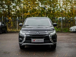 2017 Mitsubishi Outlander III Рестайлинг 2, чёрный, 1350000 рублей, вид 3