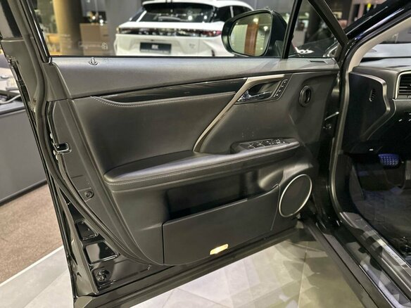 2016 Lexus RX 200t IV, чёрный, 3950000 рублей - вид 13