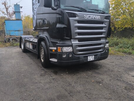 2005 Scania R-Series, чёрный, 1950000 рублей, вид 1
