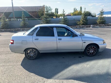 2005 Lada (ВАЗ) 2110, серебристый, 160000 рублей, вид 3