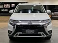 2019 Mitsubishi Outlander III Рестайлинг 3, белый - вид 1