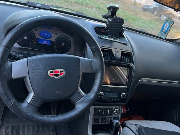 2014 Geely Emgrand EC7, белый, 300000 рублей - вид 3