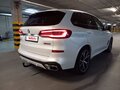2018 BMW X5 M50d IV (G05/G18), белый, 6100000 рублей - вид 1