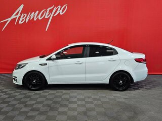 2015 Kia Rio III Рестайлинг, белый, 1000000 рублей, вид 2
