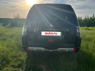 2010 Mitsubishi Pajero IV, чёрный, 1580000 рублей, вид 4