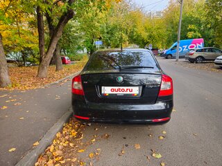 2011 Skoda Octavia DSG7 II (A5) Рестайлинг, чёрный, 550000 рублей, вид 4