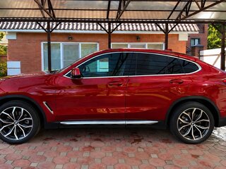 2021 BMW X4 30i II (G02), красный, 4800000 рублей, вид 4