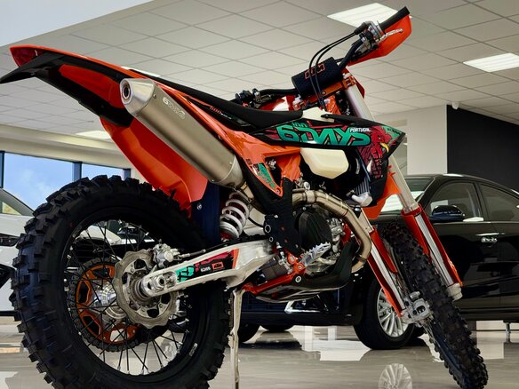 2026 KTM 500 EXC F, оранжевый, 1990000 рублей - вид 13