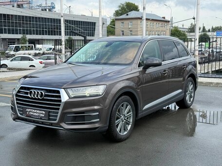 Audi Q7 II (4M)