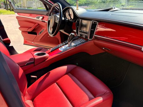 2015 Porsche Panamera 4 I Рестайлинг, красный, 3200000 рублей, вид 3