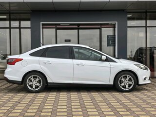 2012 Ford Focus III, белый, 560000 рублей, вид 4