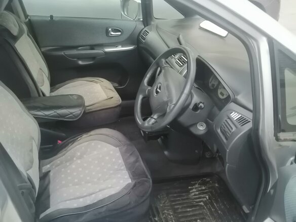 2001 Mazda Premacy I (CP), серебристый, 290000 рублей - вид 7