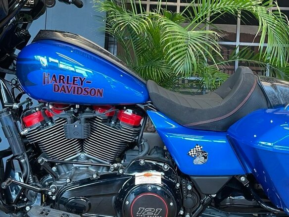 2026 Harley-Davidson CVO Street Glide, синий, 6500000 рублей - вид 12