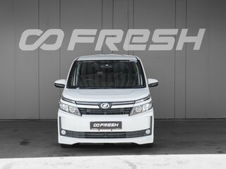 2014 Toyota Voxy III (R80), белый, 1890000 рублей, вид 3