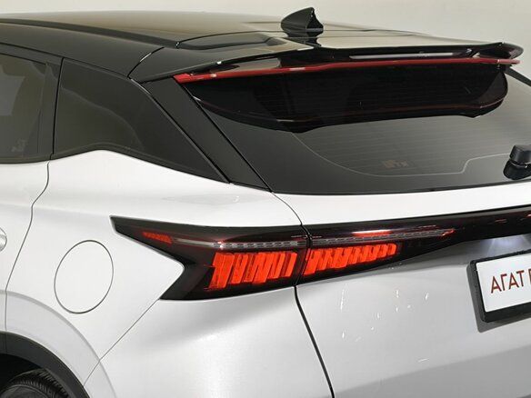 2023 Omoda C5 I, белый, 1920000 рублей - вид 17
