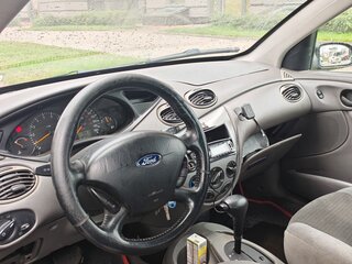 2002 Ford Focus I (North America), чёрный, 85000 рублей, вид 3