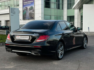 2020 Mercedes-Benz E-Класс 200 V (W213, S213, C238), чёрный, 3399000 рублей, вид 5