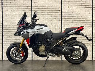 2026 Ducati Multistrada V4, белый, 4380000 рублей, вид 1