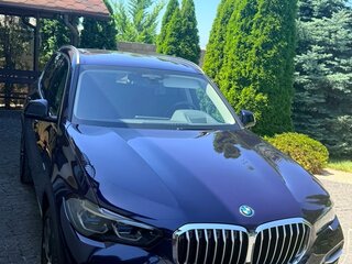 2022 BMW X5 45e IV (G05/G18), синий, 8650000 рублей, вид 1