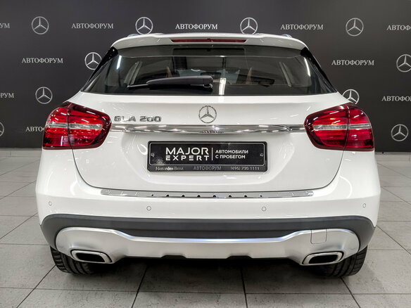 2019 Mercedes-Benz GLA 200 I (X156) Рестайлинг, белый, 2530000 рублей - вид 5