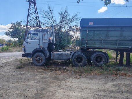 2000 КамАЗ 54112, серый, 600000 рублей, вид 1